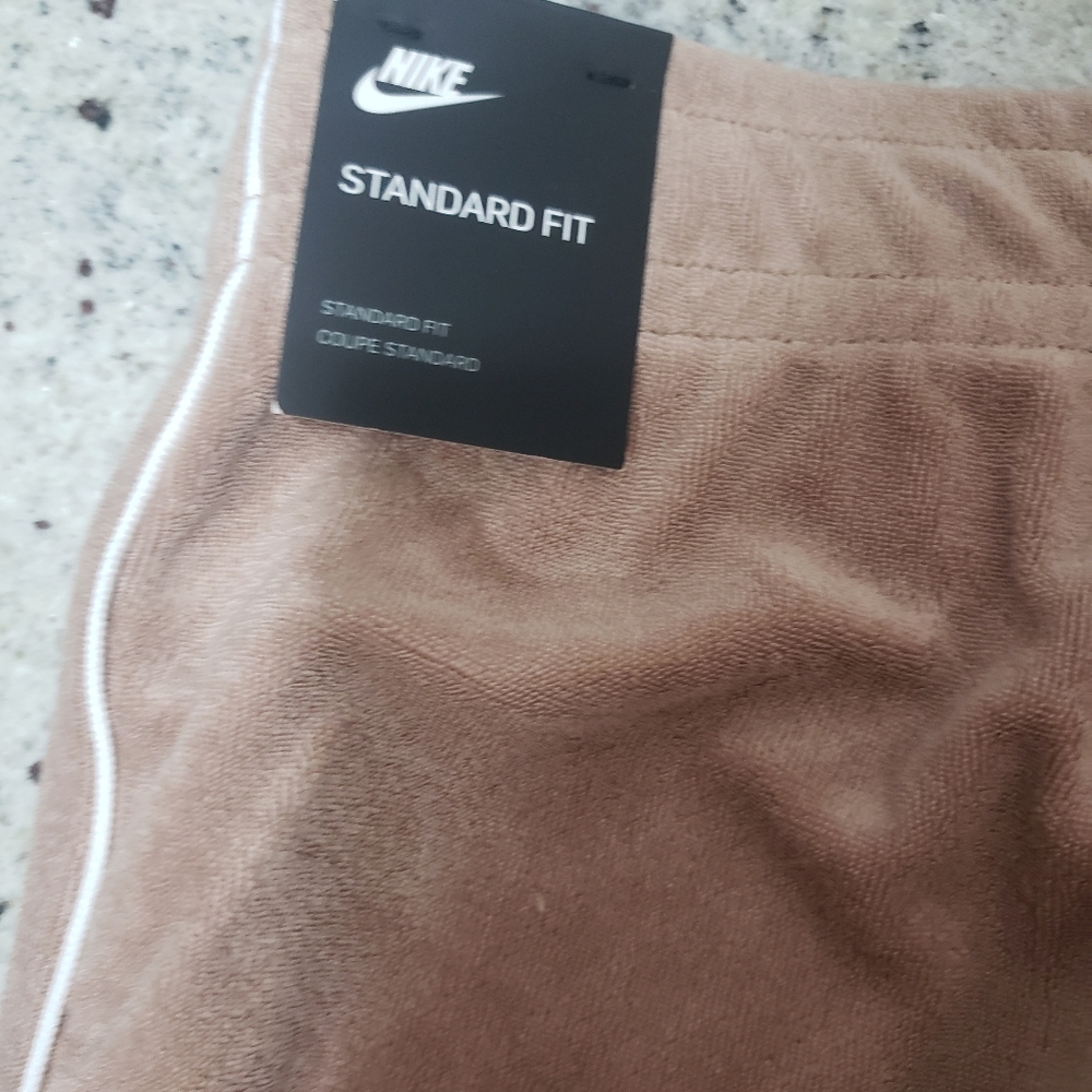 Nike Sweatpants - Picture 9 of 9
